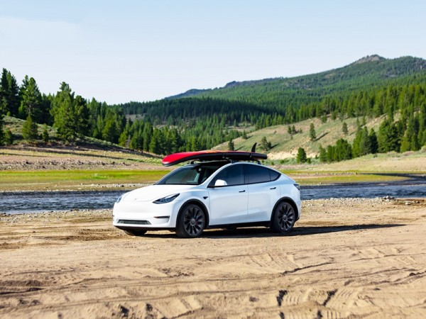 搭载4680电池的特斯拉model y,续航只有450km?_团车网