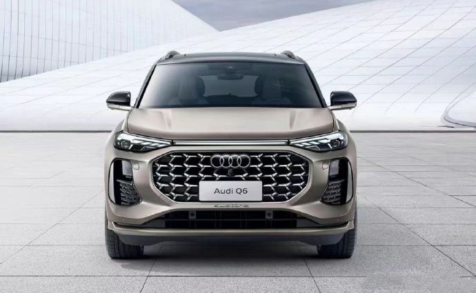 奥迪Q6预售50万起,比Q7尺寸大,比宝马X5便宜10万,不香吗?