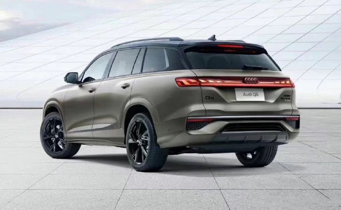 奥迪Q6预售50万起,比Q7尺寸大,比宝马X5便宜10万,不香吗?