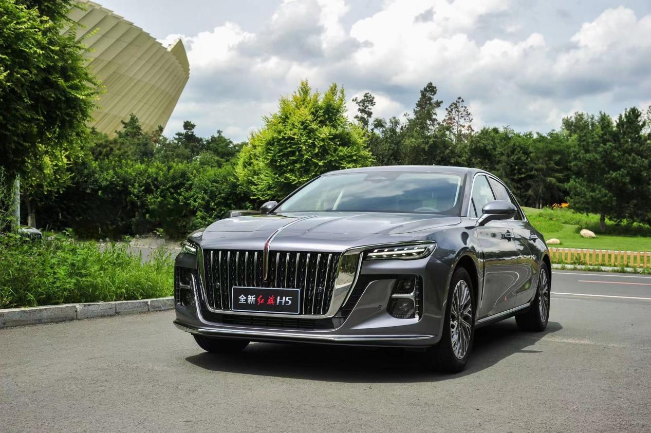 三种动力可选 全新红旗H5售价15.98万起_团车网