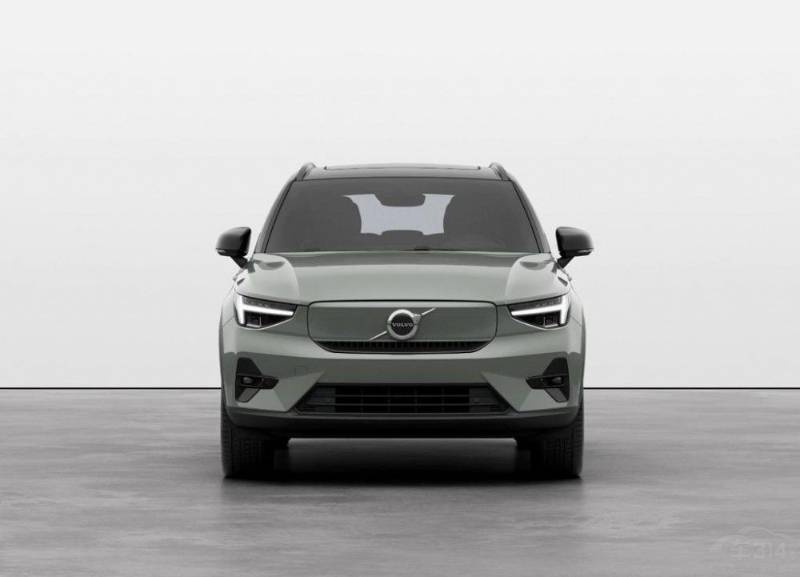 小鹏G3i碰上沃尔沃XC40新能源 谁更安全？
