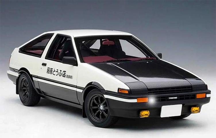 1983年,第五代卡罗拉(AE86)