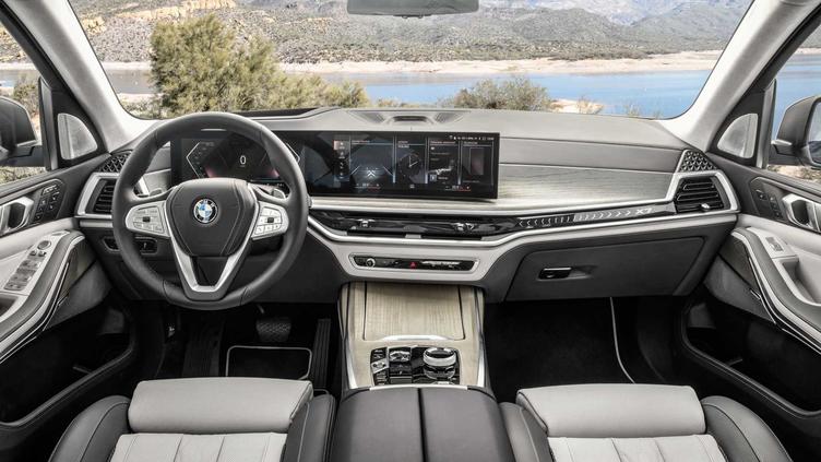 新款宝马X7 xDrive40i内饰