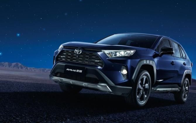 丰田RAV4.jpg