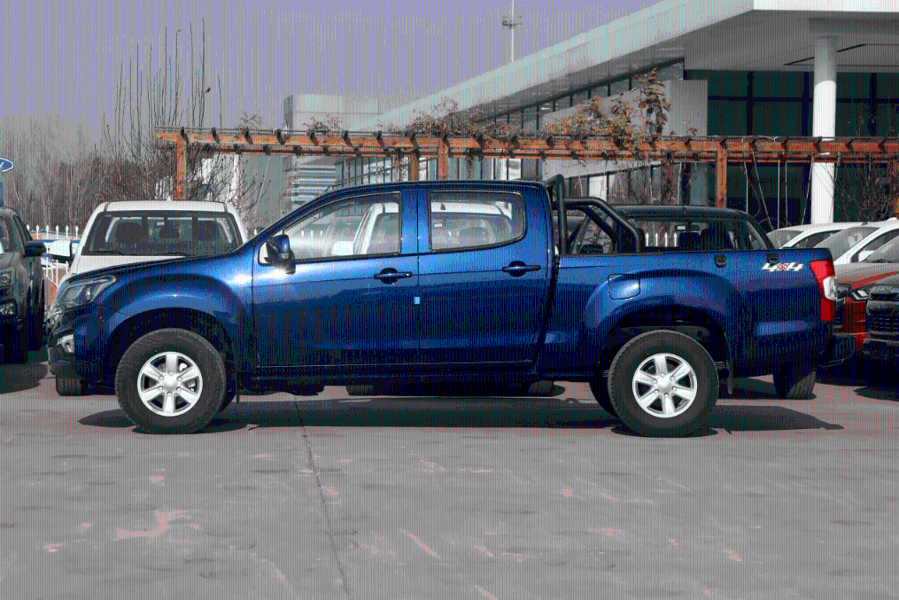 合资品牌创富皮卡江西五十铃经典瑞迈向梦想出发