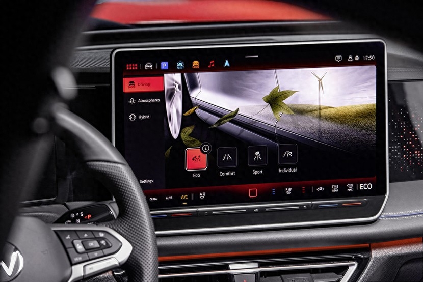 终于有插混了纯电100公里大众新一代途观亮相日内瓦车展